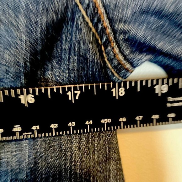 Liz Claiborne Women’s Embroidered Top Stitching Denim Jean Jacket Size M - Picture 10 of 12